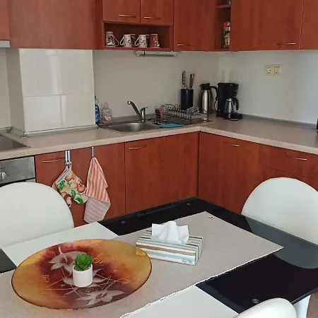 Apartment Sun Sea Ressort 2 *